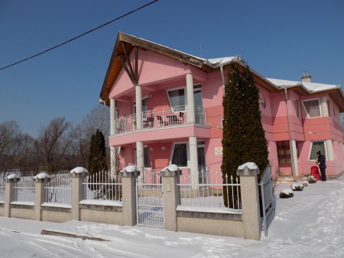 Liget Apartmanház Kehidakustány Esterno foto