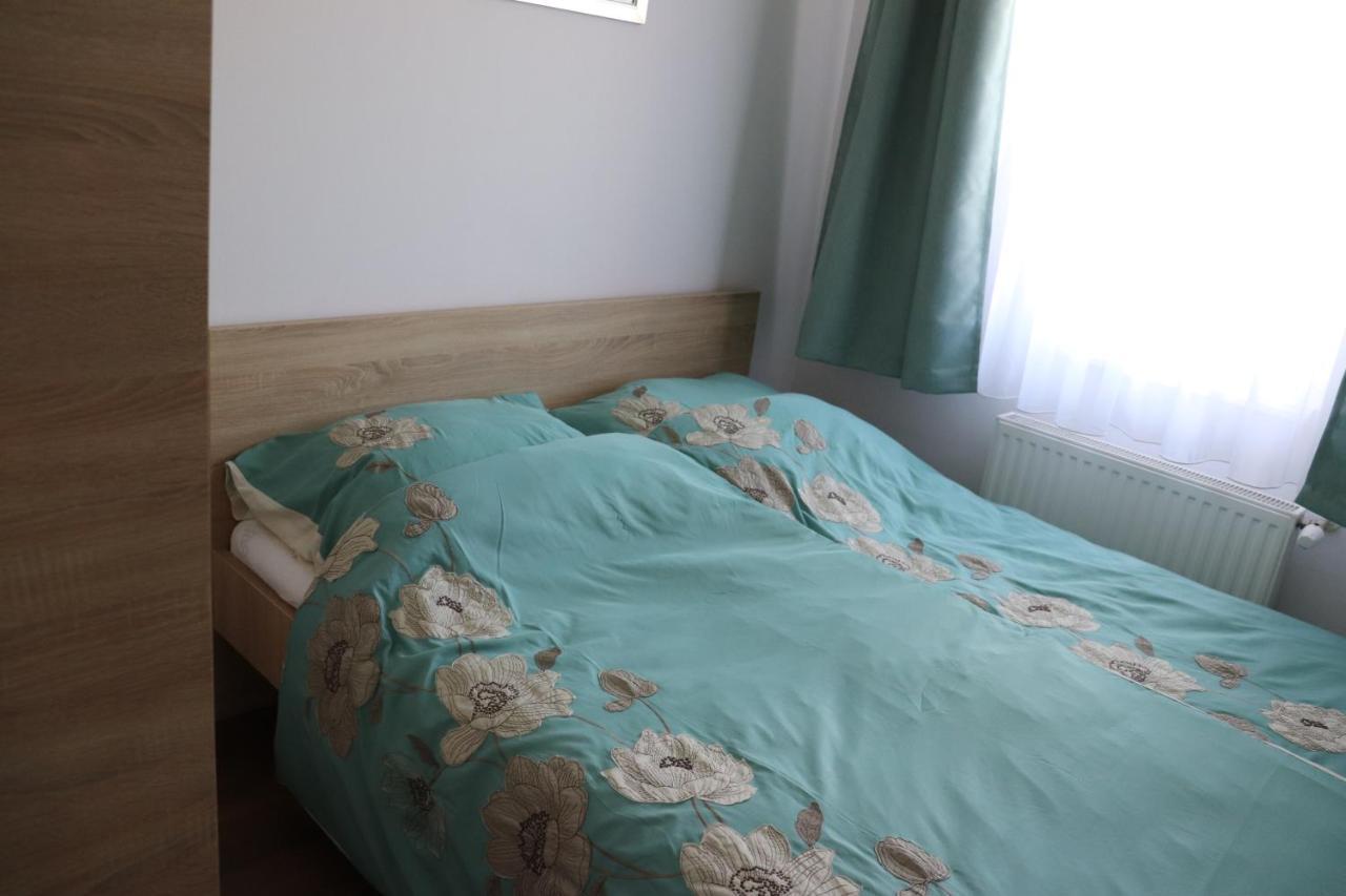 Liget Apartmanház Kehidakustány Esterno foto