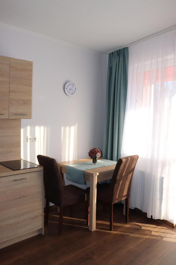 Liget Apartmanház Kehidakustány Esterno foto