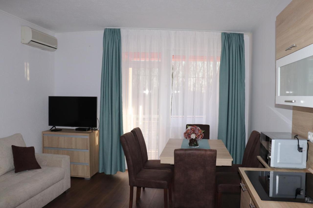 Liget Apartmanház Kehidakustány Esterno foto