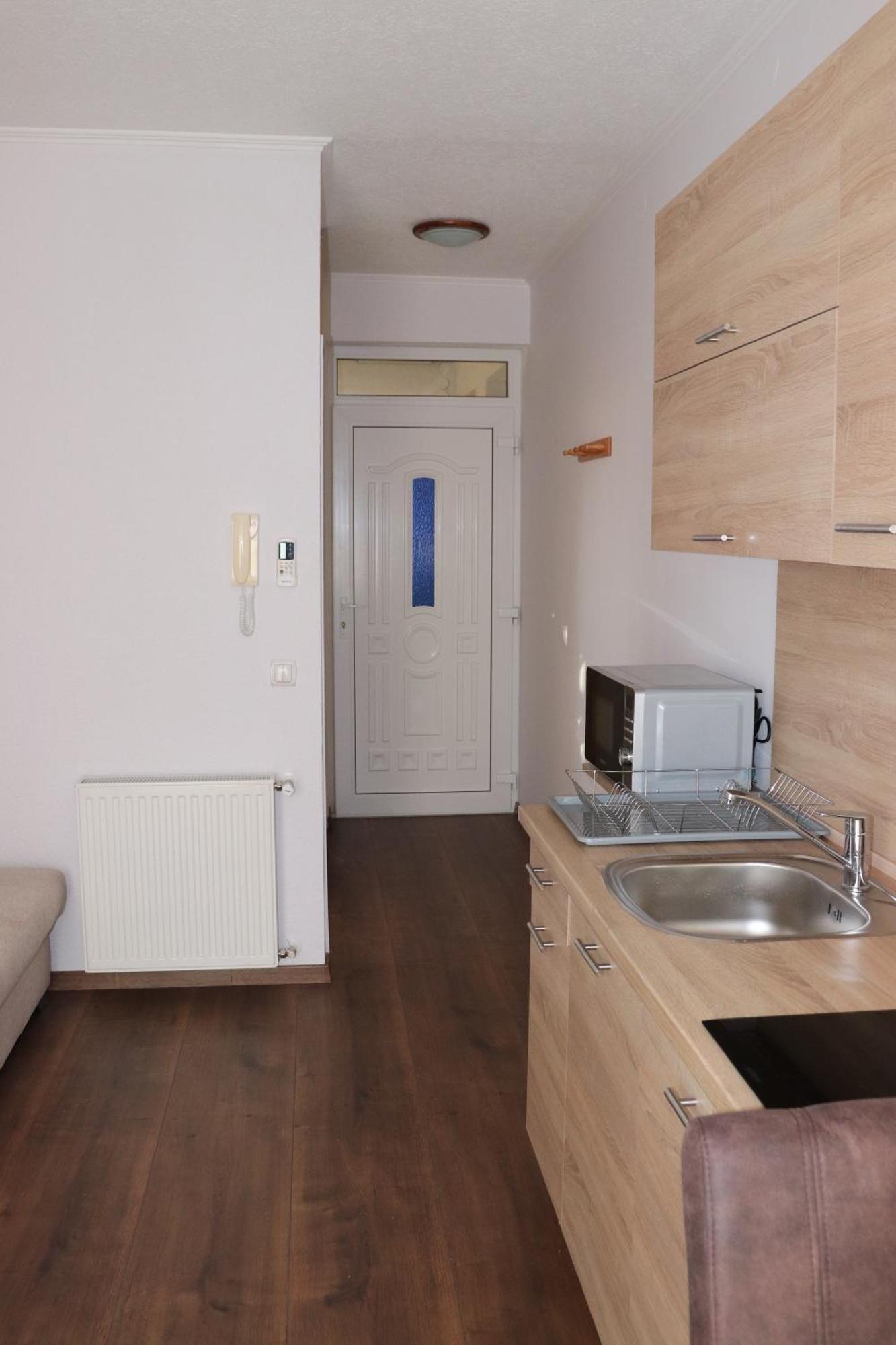 Liget Apartmanház Kehidakustány Esterno foto